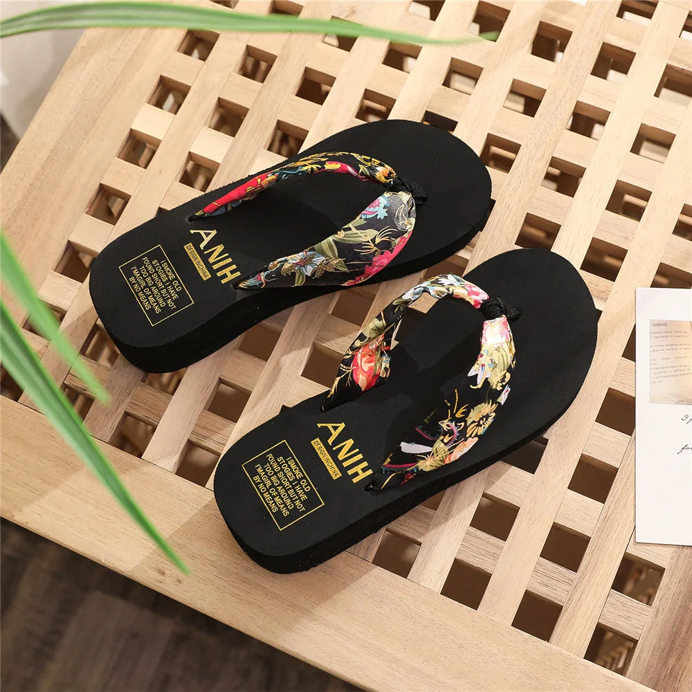 Viral Vault™ Women Flip Flops