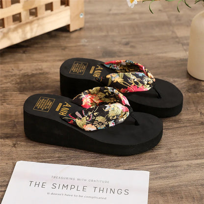 Viral Vault™ Women Flip Flops