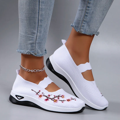 Viral Vault™  Women's summer breathable  casual sports shoes